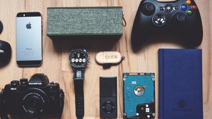 Smartphone-killed-gadgets