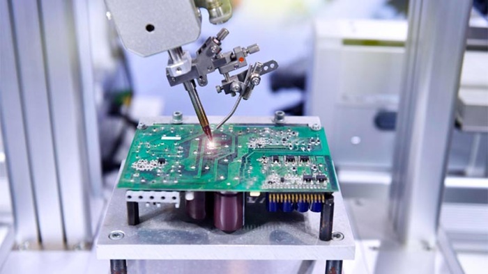 PCBA-and-PCB-difference